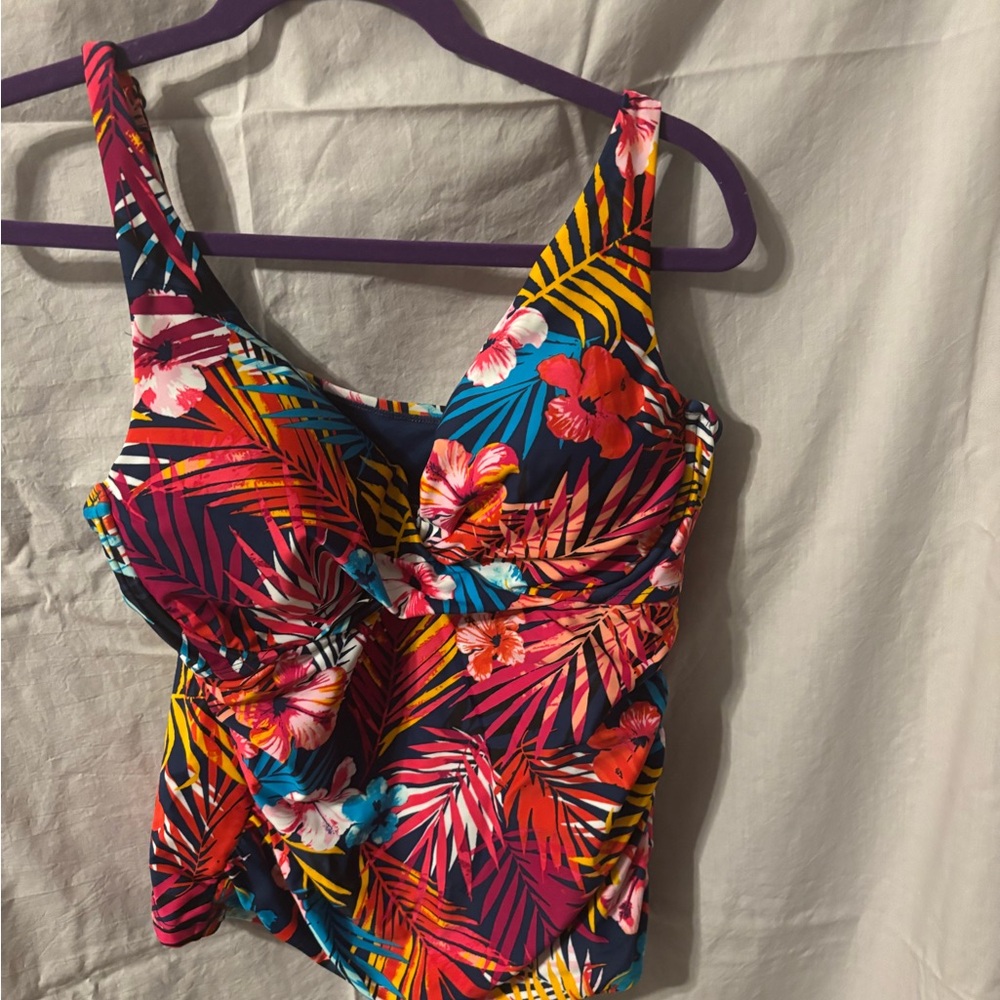 Floral Multicolor women’s bathing suit top